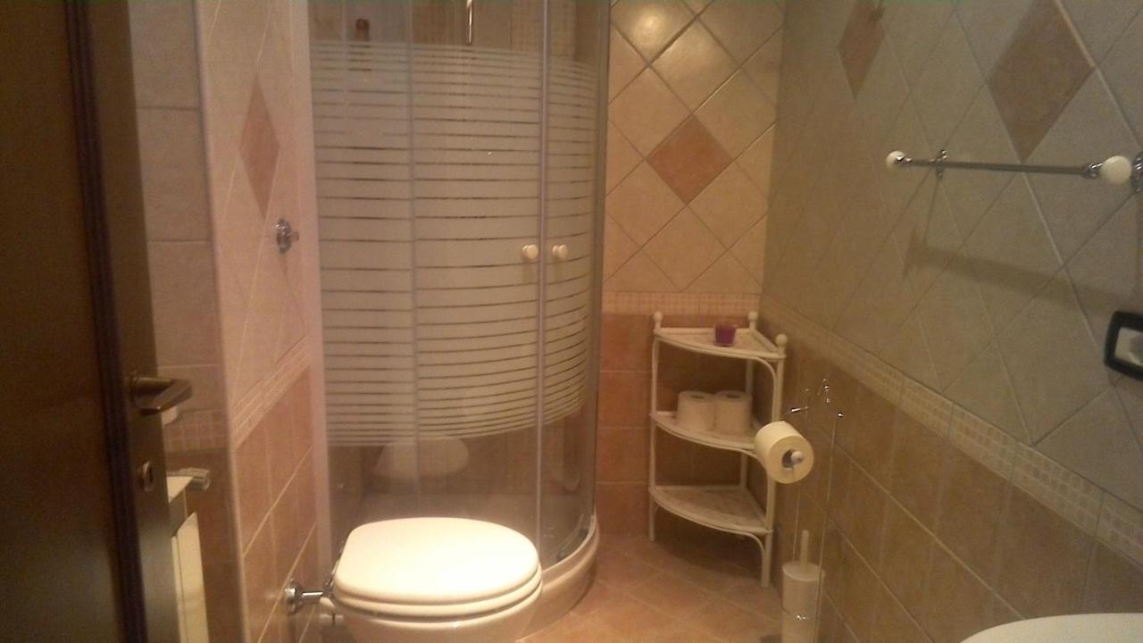 La Bella Ninfa Bed & Breakfast Sermoneta Luaran gambar