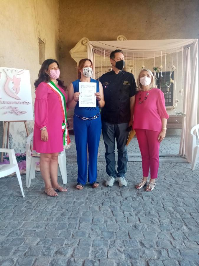 La Bella Ninfa Bed & Breakfast Sermoneta Luaran gambar