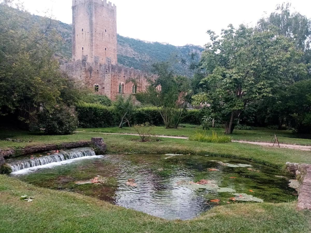 La Bella Ninfa Bed & Breakfast Sermoneta Luaran gambar