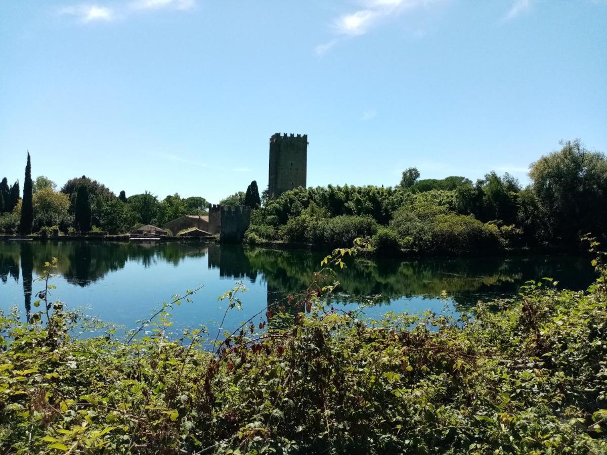 La Bella Ninfa Bed & Breakfast Sermoneta Luaran gambar